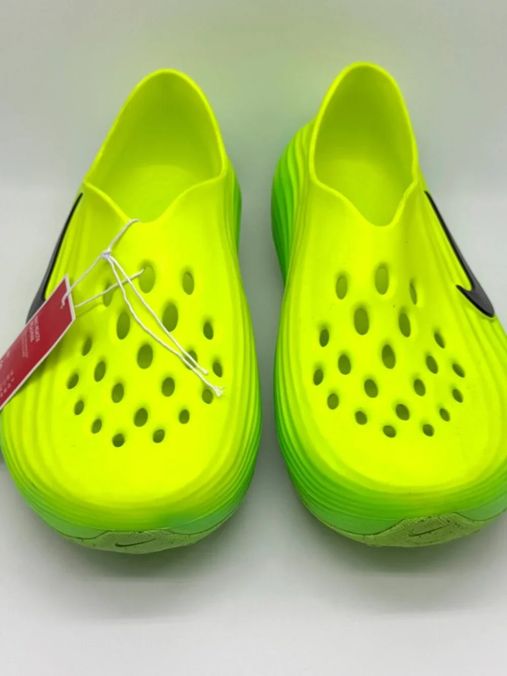 Nike Mens Reactx Rejuven8 Green Strike Volt Slides Sz 10 New w/o Box HV5060-300